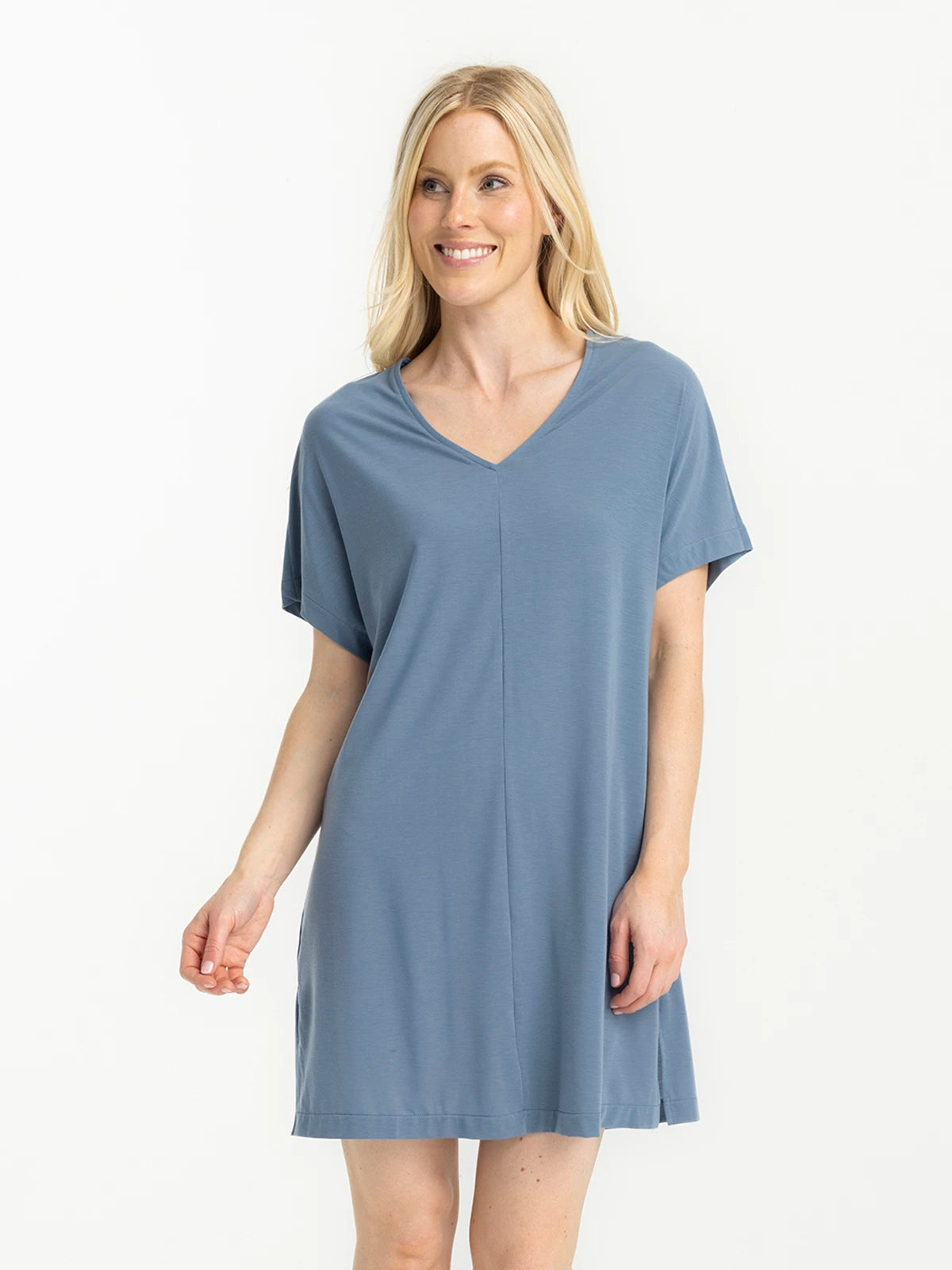 Women's Elevate Lightweight Coverup - Bluestone