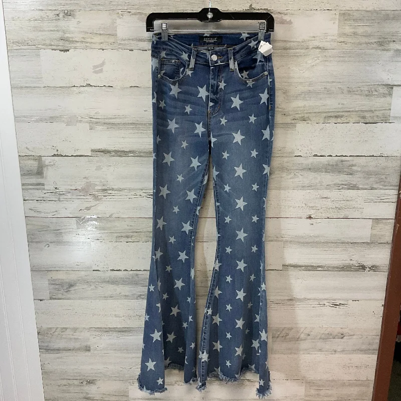 Jeans Flared By Judy Blue In Blue Denim, Size: 4