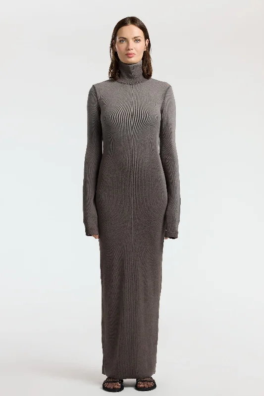 Verona Turtleneck Maxi Dress